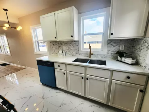 Kitchen - 601 Burr St, Gary, IN 46406 photo 3 of 4