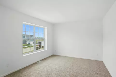 Bedroom - 6774 E 103rd Ln, Winfield, IN 46307 photo 1 of 4