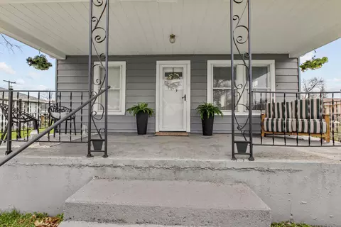 305 Garden St, North Judson, IN 46366