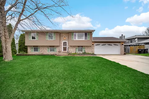 3754 Taylor St, Portage, IN 46368