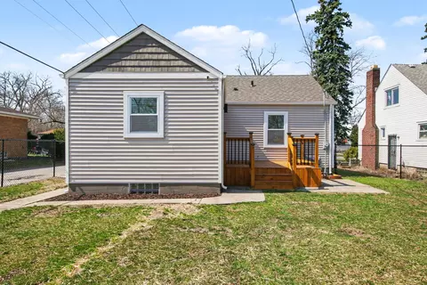 Exterior - 3517 Buchanan St, Gary, IN 46408 photo 4 of 5