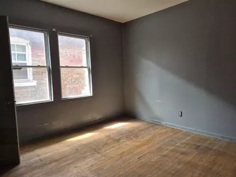 Bedroom - 1113 W 11th Ave, Gary, IN 46407 photo 2 of 5