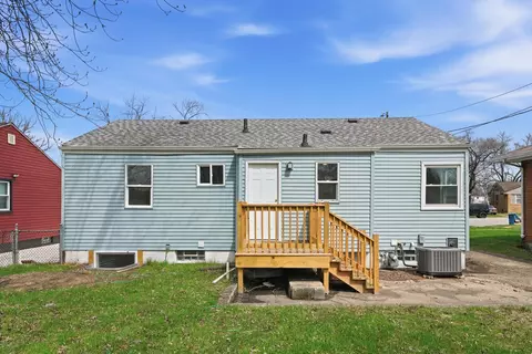 Exterior - 4203 E 12th Pl, Gary, IN 46403 photo 4 of 5