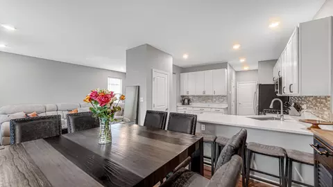 Dining - 1865 E 110th Pl, Crown Point, IN 46307 photo 2 of 2