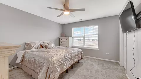 Bedroom - 1865 E 110th Pl, Crown Point, IN 46307 photo 2 of 3