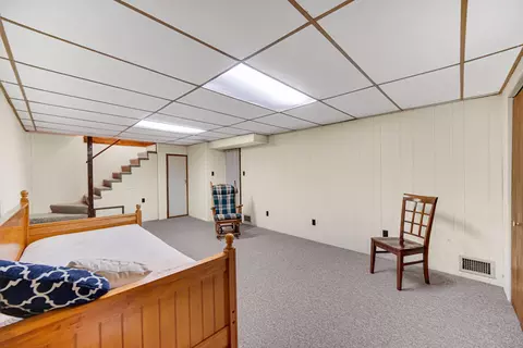 9456 Walnut Dr, Munster, IN 46321 photo 22