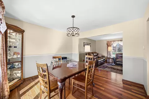 9456 Walnut Dr, Munster, IN 46321 photo 7