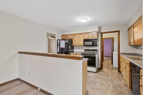 4720 E 1040, De Motte, IN 46310 photo 8