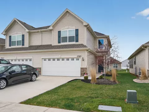 Exterior - 1785 E 110th Pl, Crown Point, IN 46307 photo 2 of 4