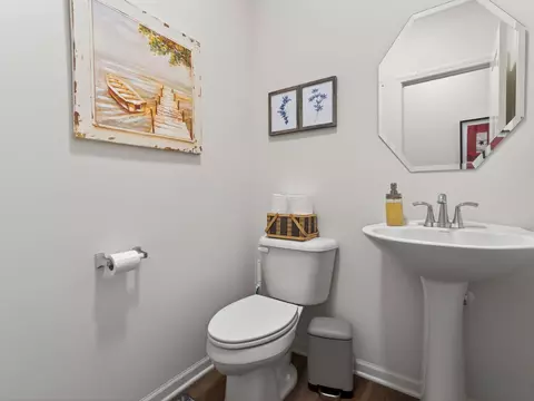 Bath - 1785 E 110th Pl, Crown Point, IN 46307 photo 1 of 4