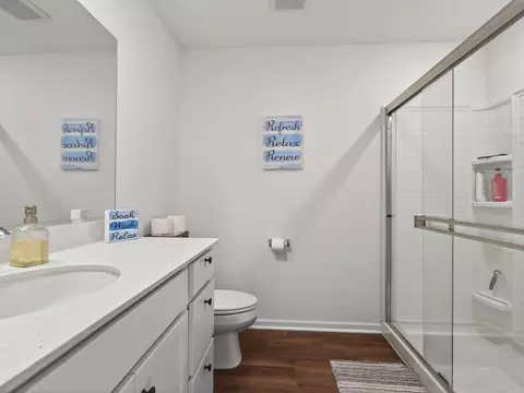 Bath - 1785 E 110th Pl, Crown Point, IN 46307 photo 2 of 4