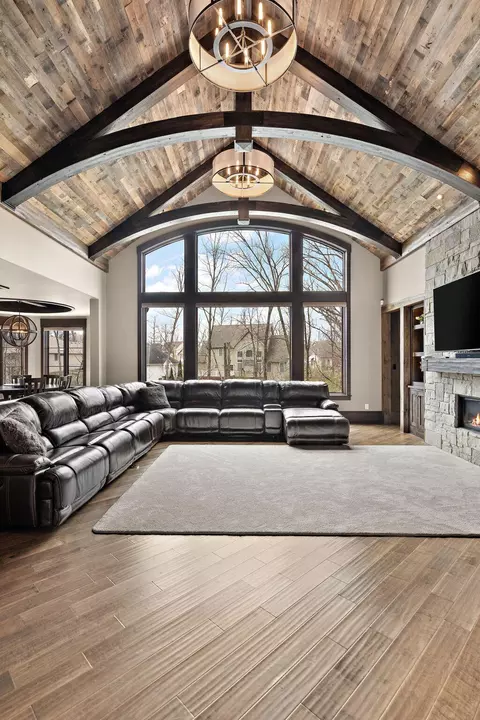 Living - 1021 Foy Ct, Crown Point, IN 46307 photo 1 of 3