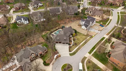 View/Area - 1021 Foy Ct, Crown Point, IN 46307 photo 6 of 7