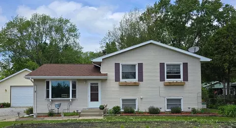 3020 E 200, Knox, IN 46534