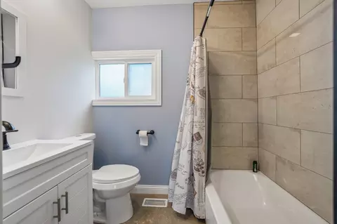 Bath - 1043 Colfax St, Gary, IN 46406 photo 2 of 2