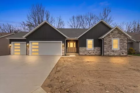 53712 Terre Verde Hills Ct, South Bend, IN 46628