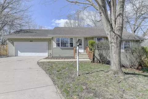 4268 Deer Run, Lake Station, IN 46405