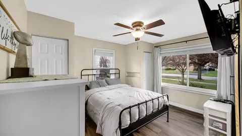 Bedroom - 8345 Walnut Dr, Munster, IN 46321 photo 1 of 3