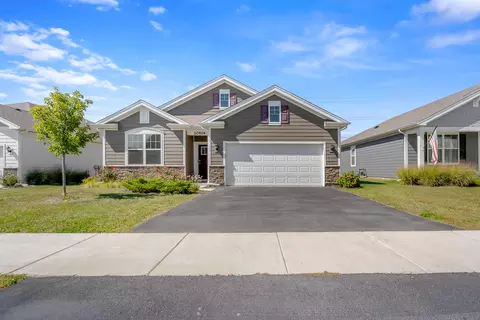 10414 Whitney Pl, Crown Point, IN 46307