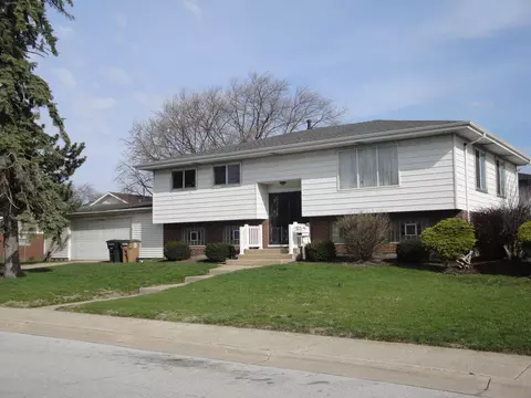 4134 Hawthorne St, East Chicago, IN 46312