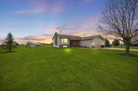 9197 W 196th Ave, Lowell, IN 46356