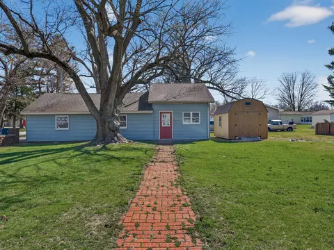 Exterior - 11911 N State Road 55, Thayer, IN 46381 photo 6 of 7