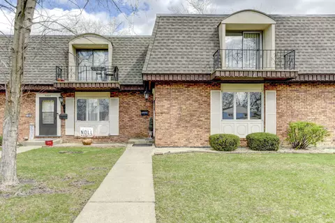 8029 Jefferson Ave, Munster, IN 46321