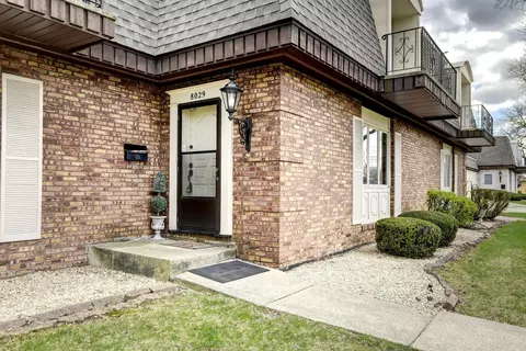 8029 Jefferson Ave, Munster, IN 46321 photo 2