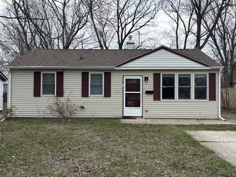 2414 Manhattan St, Michigan City, IN 46360