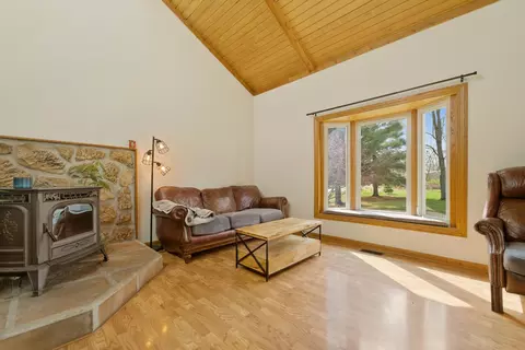 8540 Christopher Dr, Saint John, IN 46373 photo 10
