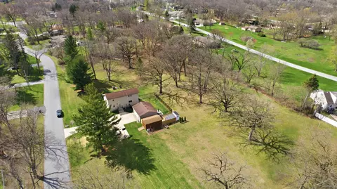 8540 Christopher Dr, Saint John, IN 46373 photo 6