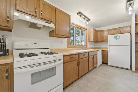 8540 Christopher Dr, Saint John, IN 46373 photo 17