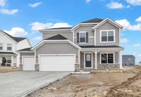 504 E 130th Pl, Crown Point, IN 46307