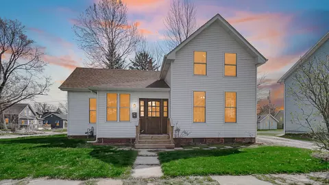 701 Ridge St, La Porte, IN 46350