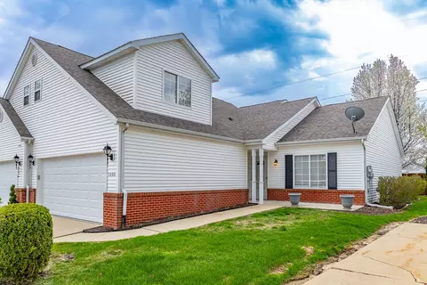 1606 Geranium Cir, Valparaiso, IN 46383