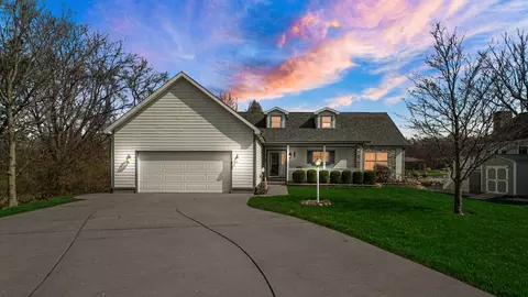 2463 W Rue Du Lac Ct, La Porte, IN 46350