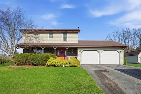 51 Goldenrod Dr, Valparaiso, IN 46385