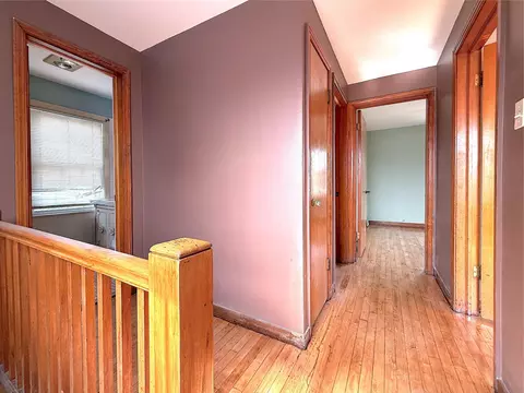 Entry Way - 4039 Torrence Ave, Hammond, IN 46327 photo 2 of 3