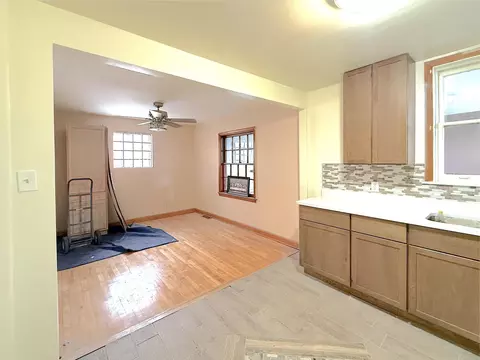 Kitchen - 4039 Torrence Ave, Hammond, IN 46327 photo 2 of 2