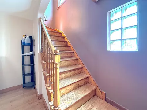 Entry Way - 4039 Torrence Ave, Hammond, IN 46327 photo 1 of 3