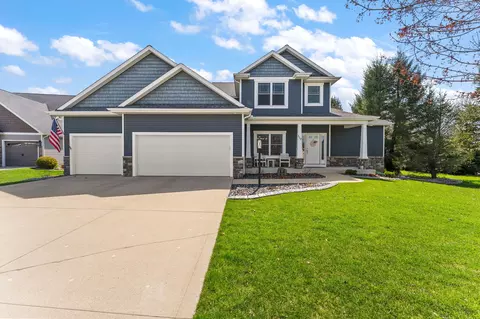 112 Lavender Ct, New Carlisle, IN 46552