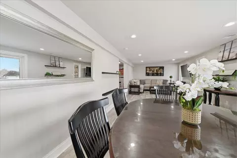 Dining - 2501 E Lakeshore Dr, Crown Point, IN 46307 photo 4 of 4