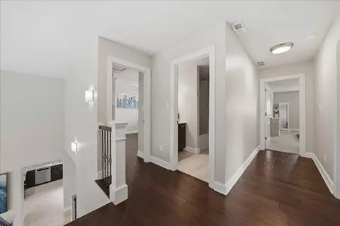 Entry Way - 2501 E Lakeshore Dr, Crown Point, IN 46307 photo 6 of 6
