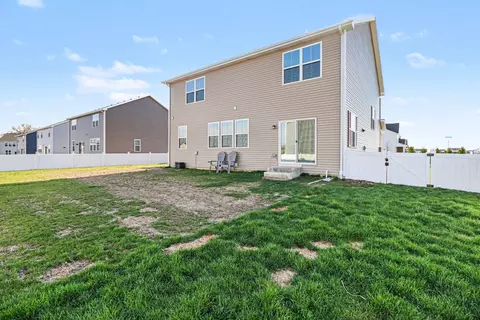 11211 Green Pl, Winfield, IN 46307 photo 6