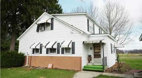 4350 S 200, Knox, IN 46534