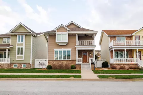 1514 Center St, Whiting, IN 46394