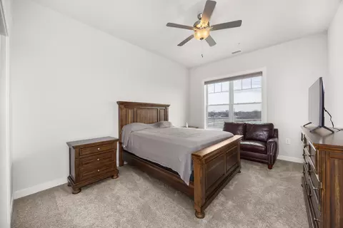 Bedroom - 9610 N Centennial Dr #412, Munster, IN 46321 photo 3 of 4