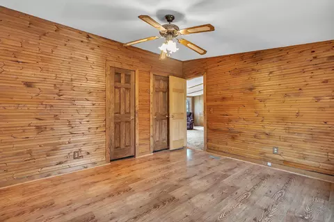 1250 E 900, Wheatfield, IN 46392 photo 24