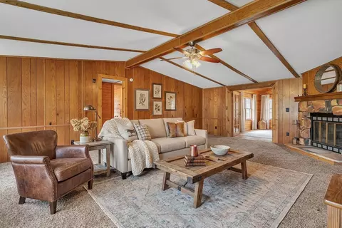 1250 E 900, Wheatfield, IN 46392 photo 7