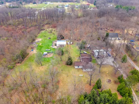 1250 E 900, Wheatfield, IN 46392 photo 2